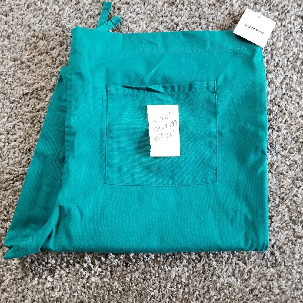 🆕️Scrub pants NWT  MEDIUM